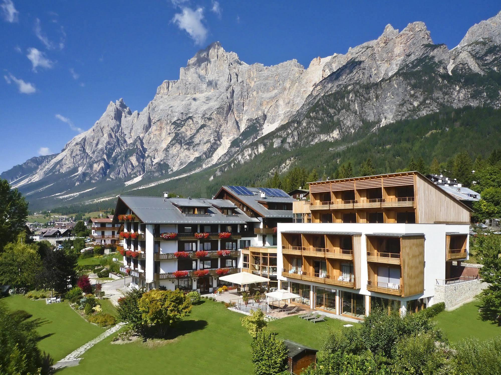 Parkhotel Ladinia San Vito di Cadore Exterior foto